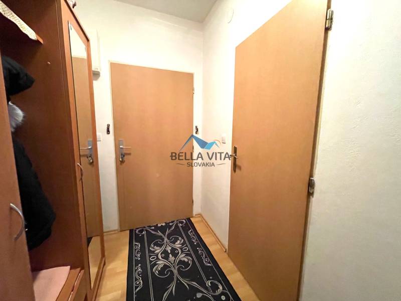 predaj 1 i Vodárenská Galanta chodba.jpeg