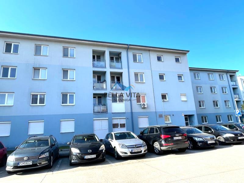 bytový dom Vodárenská ulica.jpeg