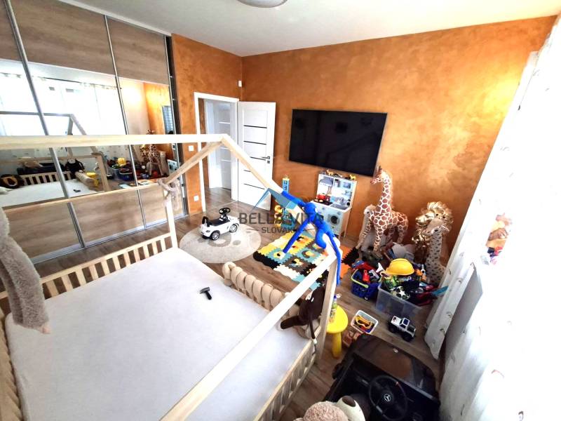 4 i rodinný dom Galanta detská izba.jpeg